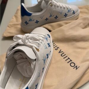 Louis Vuitton White Sneakers with Blue Monogram